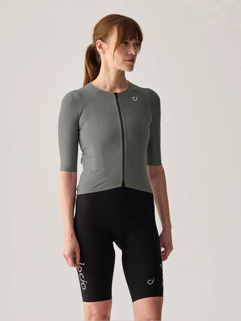 NWT Velocio Women’s Concept Radiator Jersey - Onyx